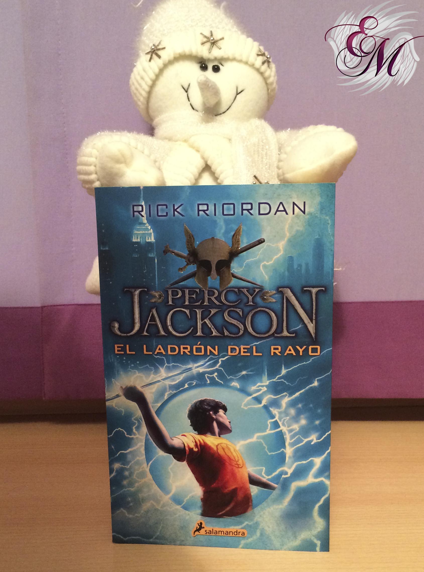 Percy Jackson y el ladrón del rayo, de Rick Riordan - Reseña