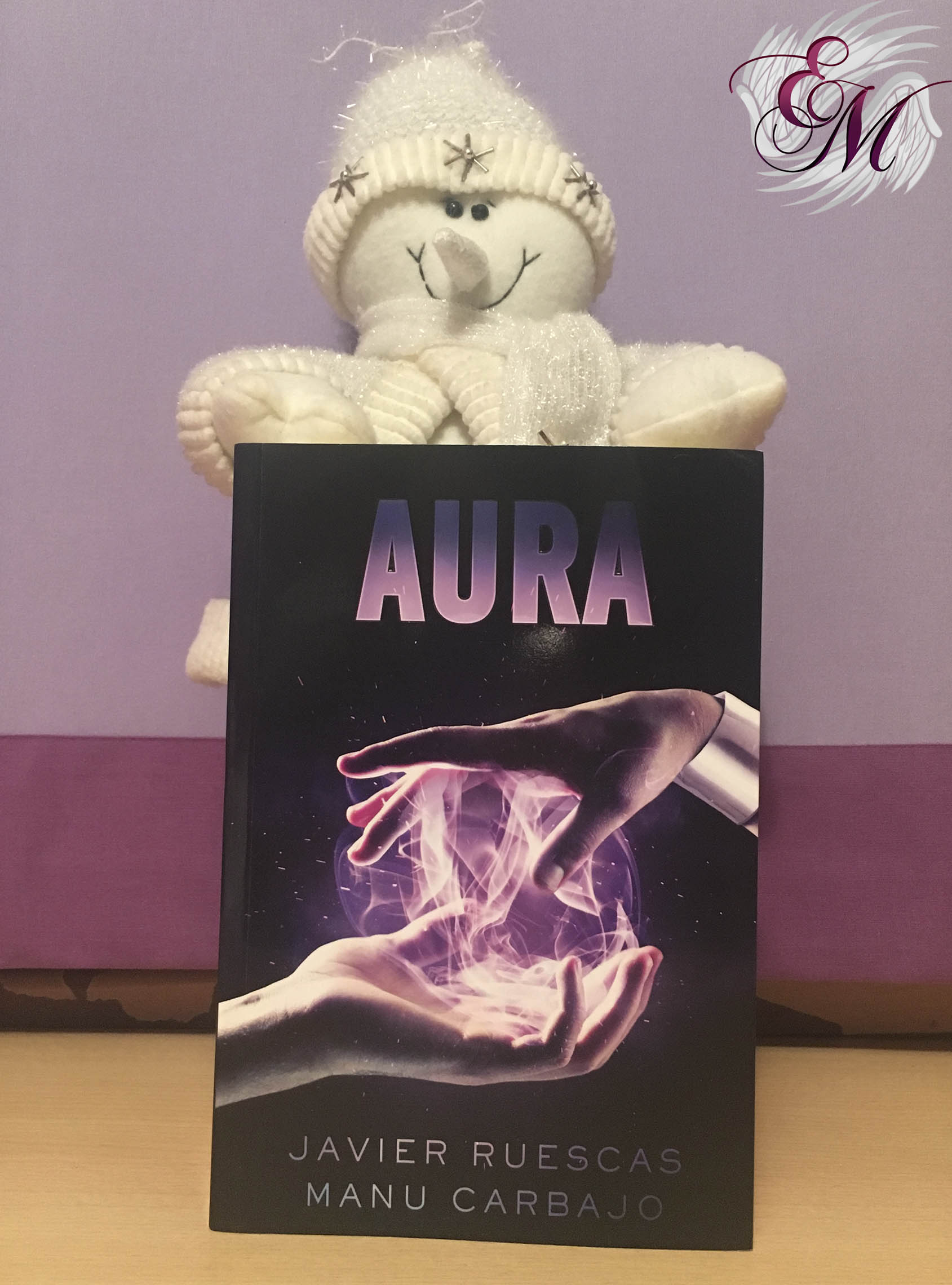 Aura, de Javier Ruescas y Manu Carbajo - Reseña