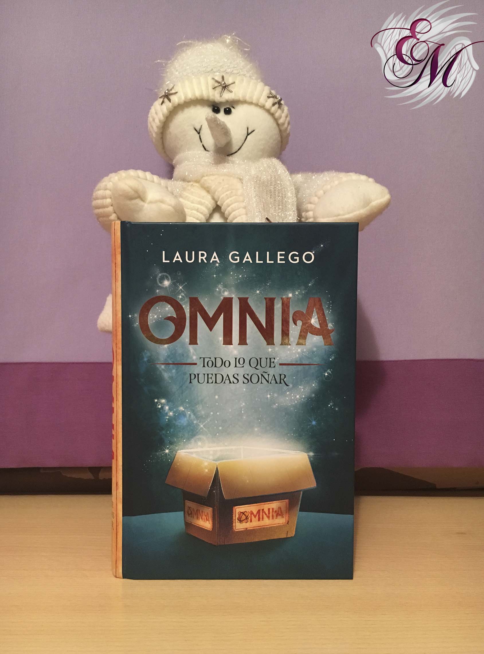 Omnia: Todo lo que puedas soñar, de Laura Gallego - Reseña
