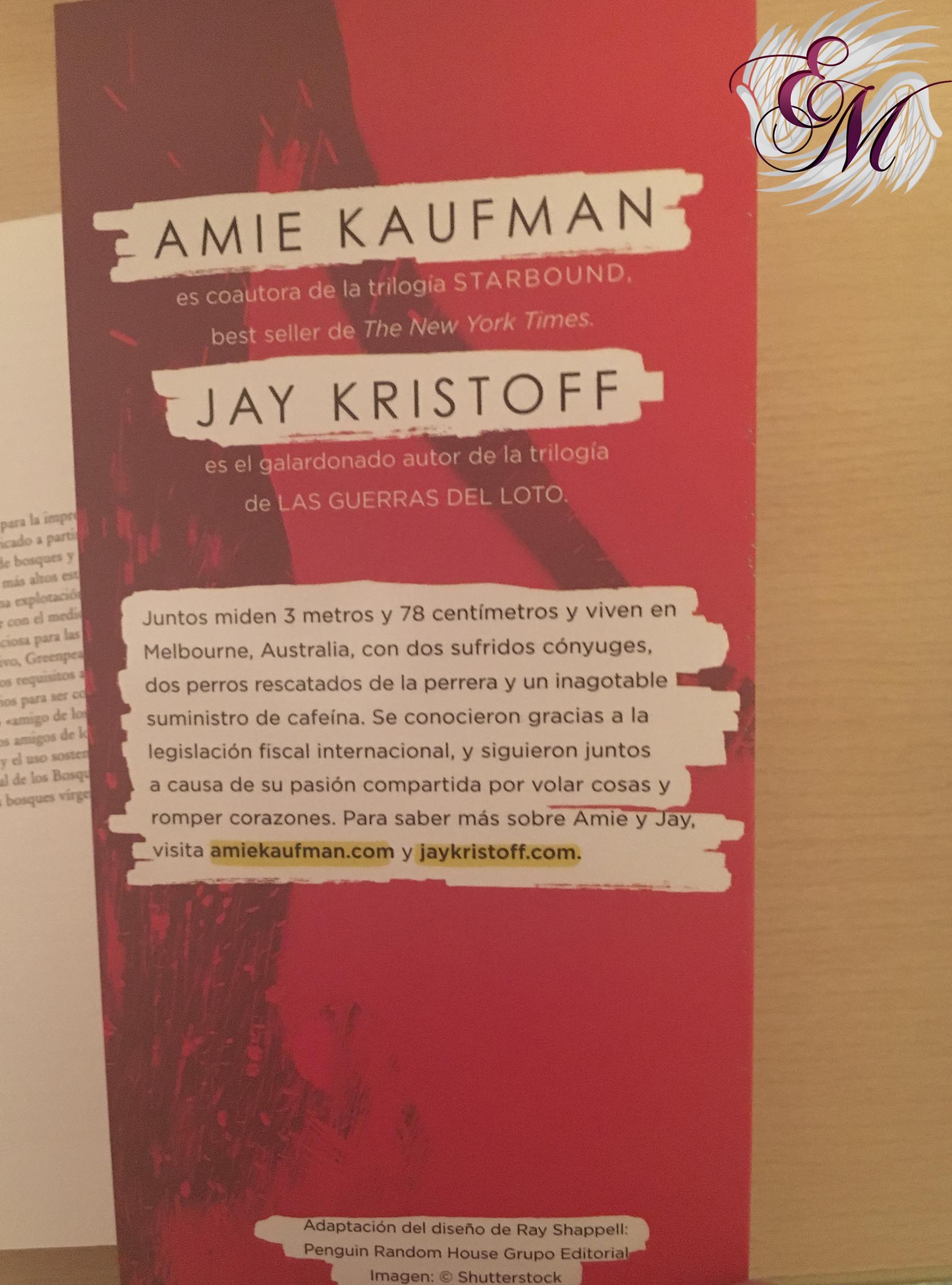 Illuminae Expediente 01, de Amie Kaufman & Jay Kristoff - Reseña