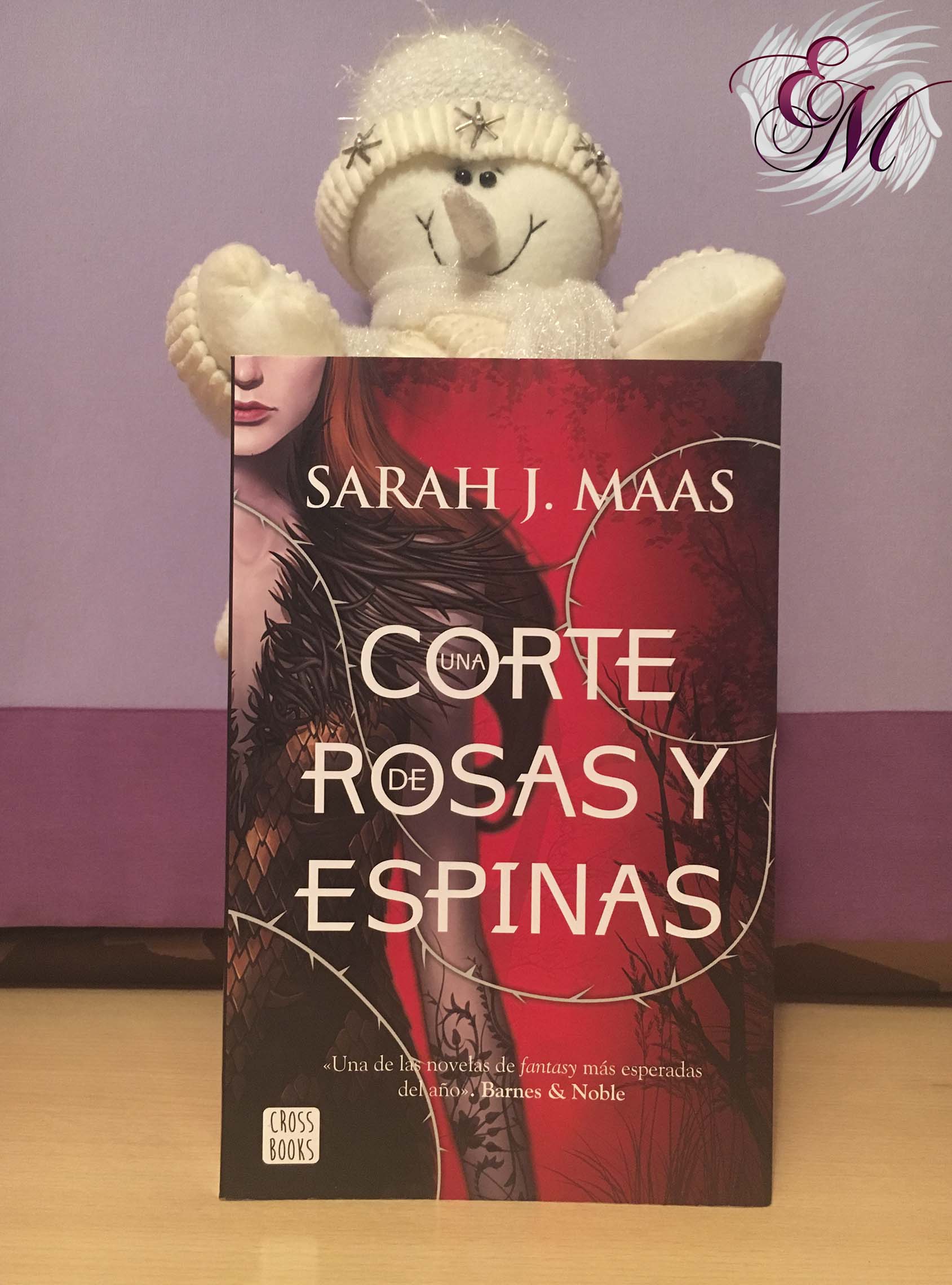 Una corte de Rosas y Espinas, de Sarah J. Mass - Reseña
