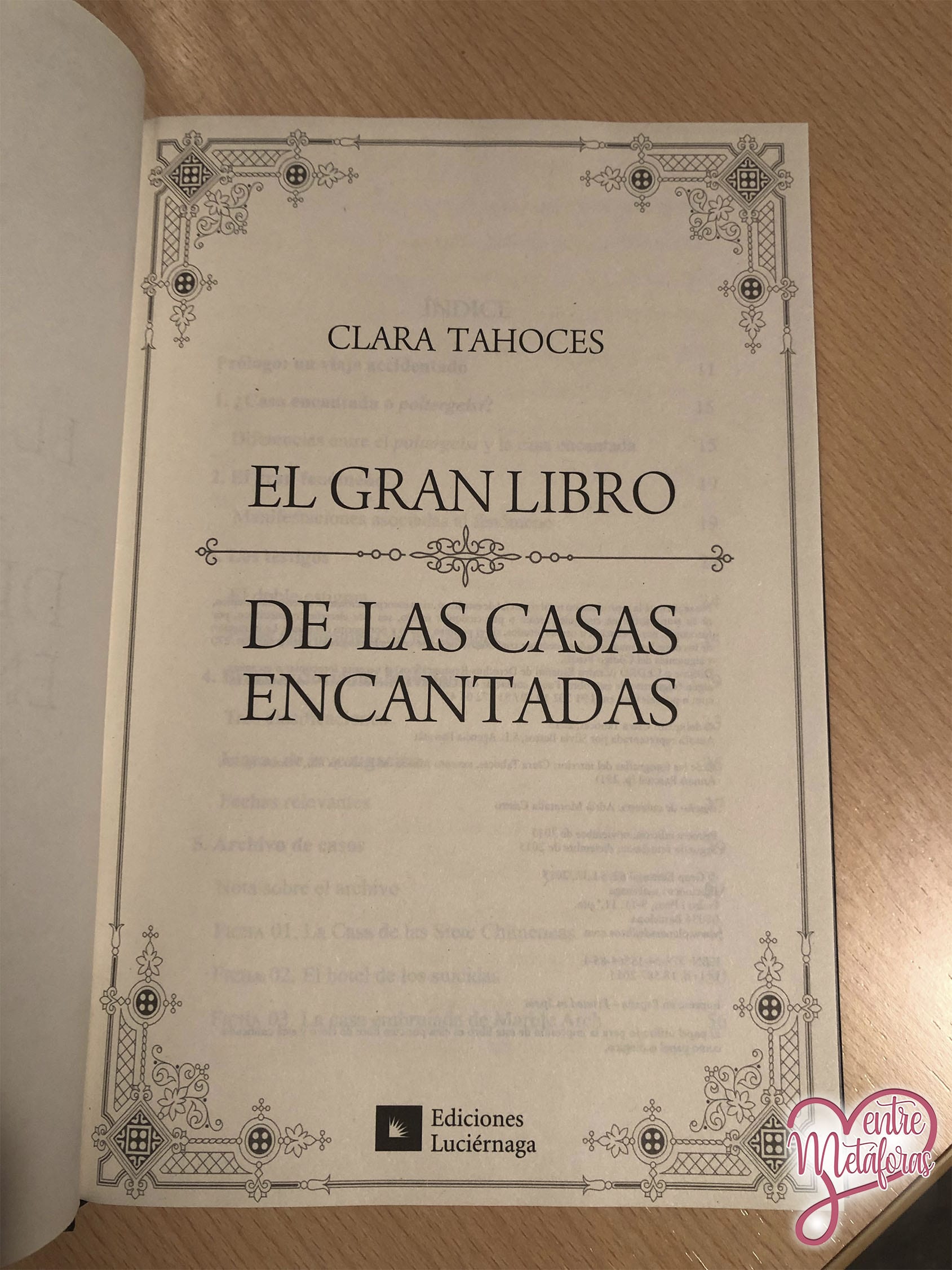 El gran libro de las casas encantadas, de Clara Tahoces - Reseña